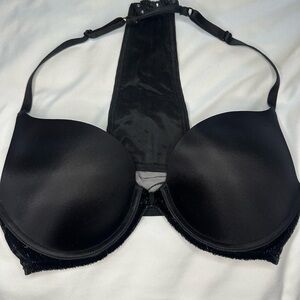 VICTORIA’S SECRET very sexy black push up bra